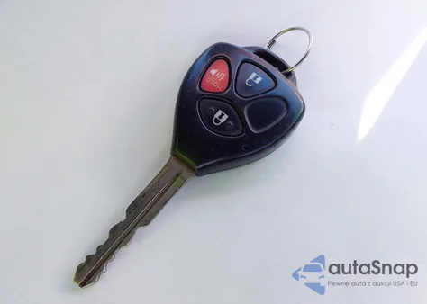 2012 Toyota Yaris Le из США, поврежденный, VIN JTDJTUD36CD512270